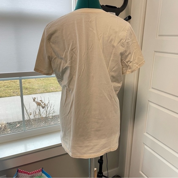 Life is Good Nurture Nature Watering Pot Garden V-Neck Short Sleeve Tee Large - Picture 5 of 5